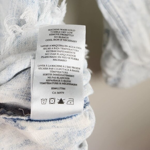 Rails Ingrid Light Acid Wash Raw Hem Button Up Shirt Lyocell Linen sz S - Picture 16 of 16